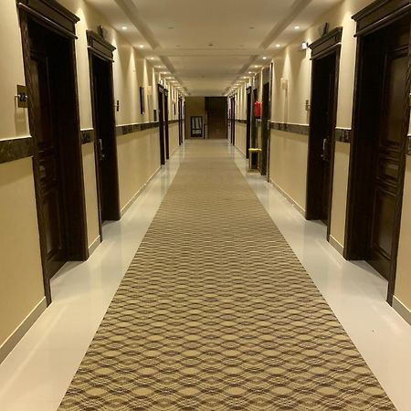 Asfar Suites Shaqra Luaran gambar
