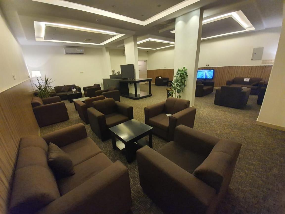 Asfar Suites Shaqra Luaran gambar