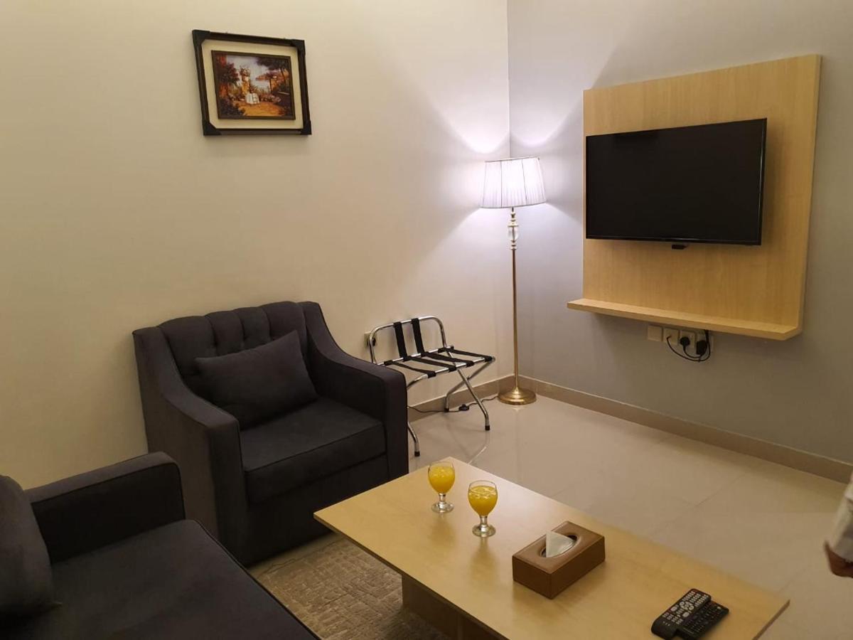 Asfar Suites Shaqra Luaran gambar