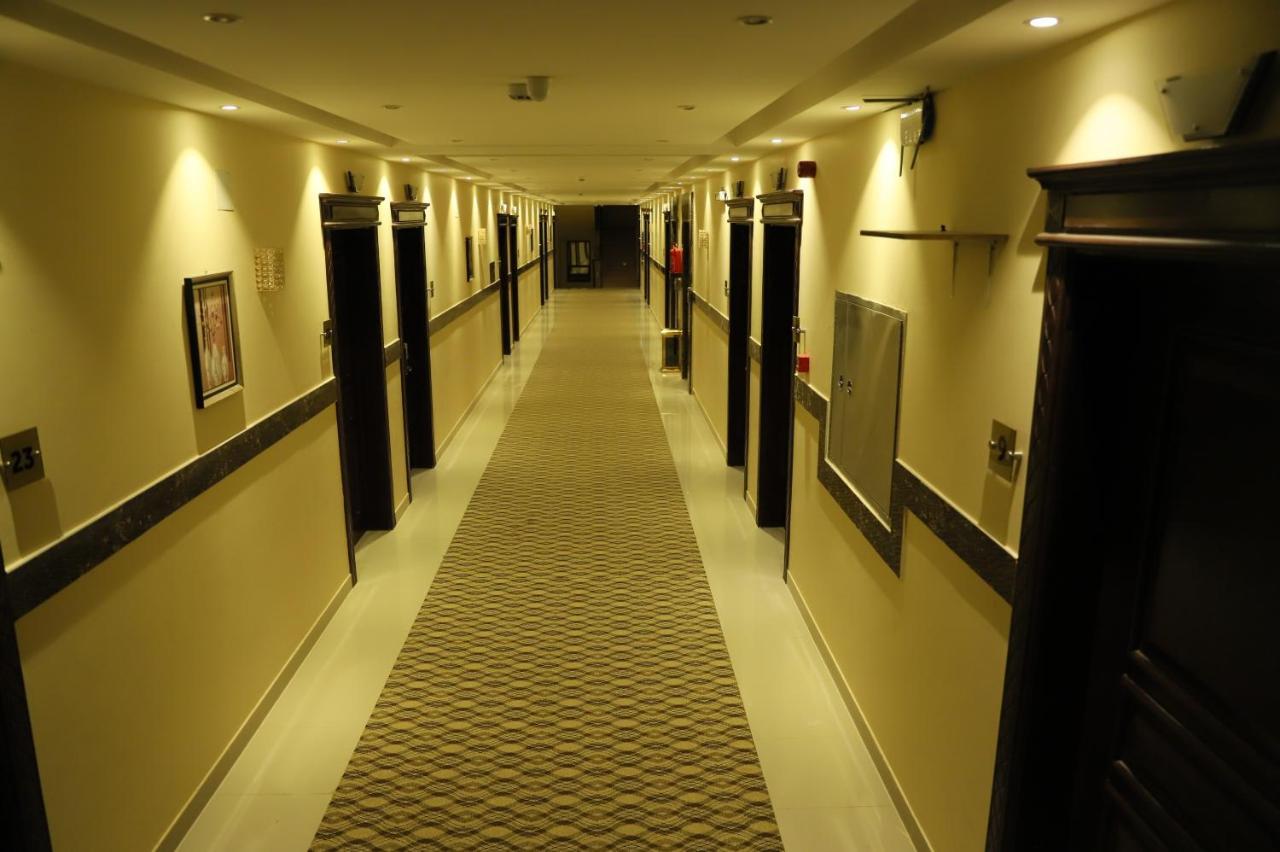Asfar Suites Shaqra Luaran gambar